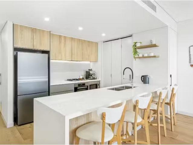 203/7 Hinkler Avenue, Caringbah Apartment for rent Listed by.