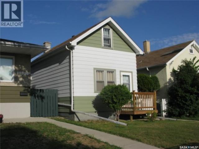 2037 Reynolds Street, Regina, SK, S4N 3M9 house for sale | Listing ID SK040969 | Royal LePage