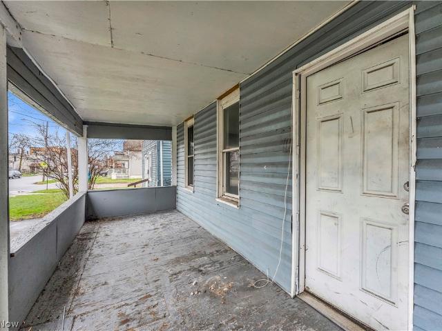 2037 W 98th Street