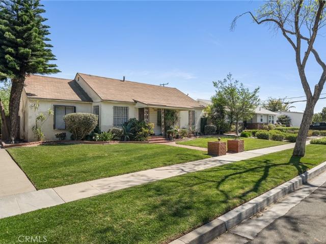 2038 San Anseline Ave, Long Beach, CA 90815 | MLS #PW26057