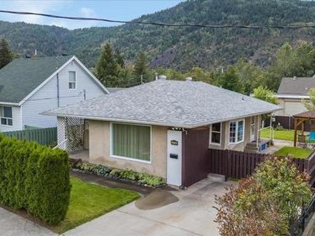 2038 Sixth Avenue, Trail, BC, V1R 3B5 house for sale | Listing ID 10400 | Royal LePage