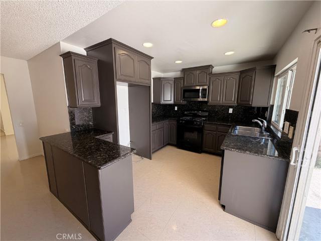 20307 Elkwood