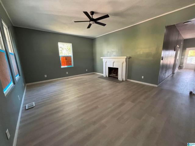 2030 Leighton Avenue