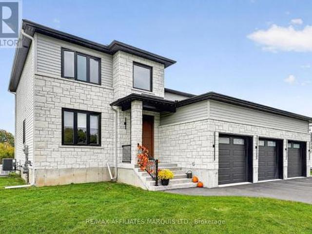 20314 Andrea Avenue, South Glengarry, ON, K0C 2C0 house for sale | Listing ID X13885 | Royal LePage