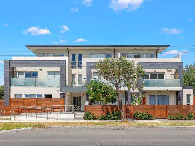 203/164 Clarendon Street, Thornbury