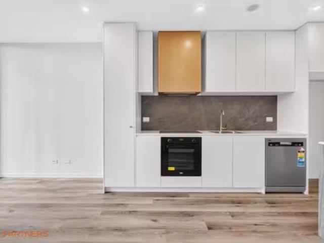 203/170 Anthony Rolfe Avenue, Gungahlin Apartment for rent Li.