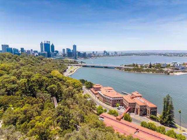 203/173 Mounts Bay Road, Perth, WA 6000