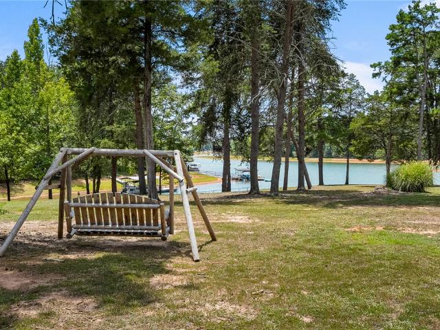 2031 Shelter Point
