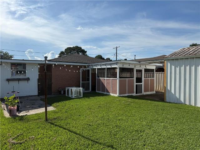 2031 W Beauregard Street