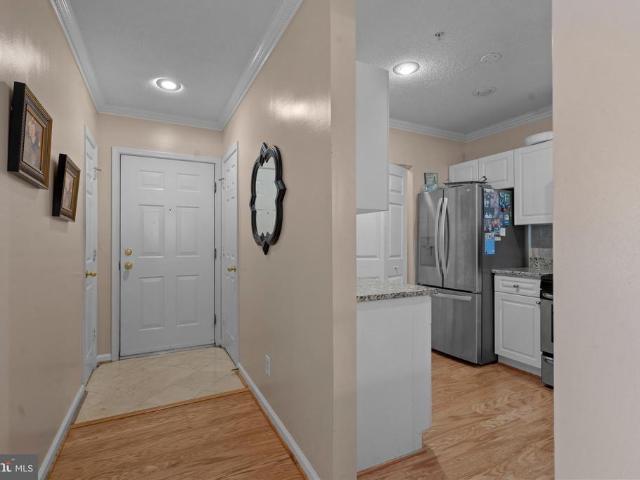 20322 Beechwood Terrace # 202