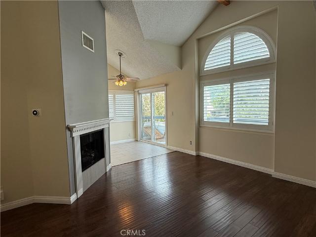 20322 Rue Crevier 626