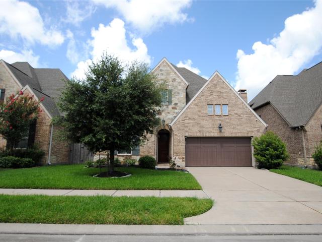 2032 Arrowood Glen Drive