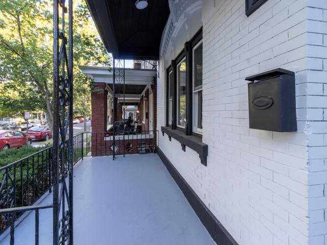 2032 Greenup Street