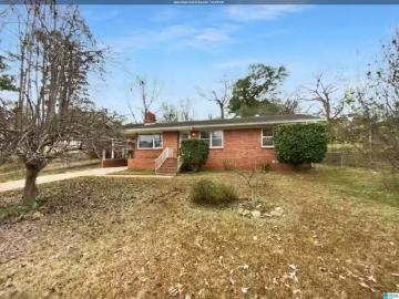 2032 SHADY LN, HUEYTOWN, AL 35023
