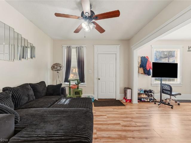 2032 W 104th Street