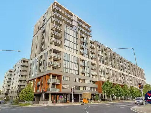 203/335 Anketell Street, Greenway, ACT 2900