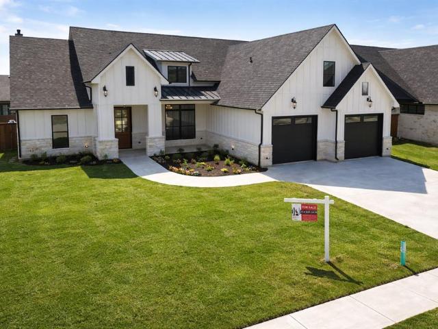 2033 Nichole Blvd, Pottsboro, TX 75076 | MLS #21164