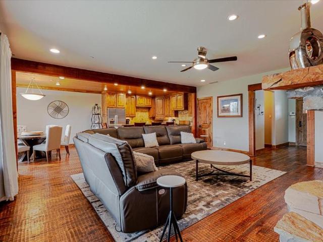 2033 Harbor Way, Unit 103, Graford, TX 76449 | MLS #21191