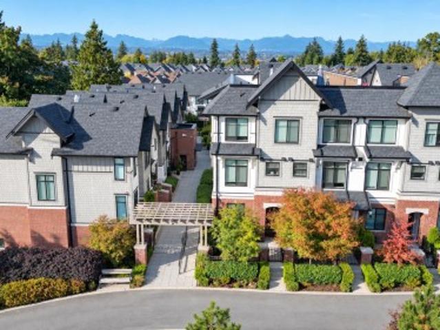 203 1652 A Avenue, Surrey, BC, V3Z 0P4 townhouse for sale | Listing ID R3173 | Royal LePage