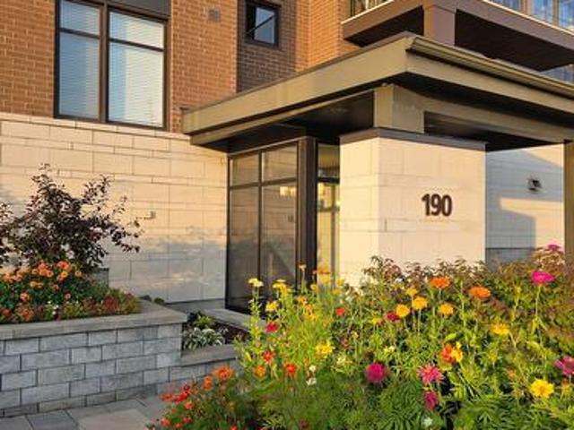 203 190 Guelph Private, Ottawa, ON, K2T 0C3 condo for sale | Listing ID X14114 | Royal LePage