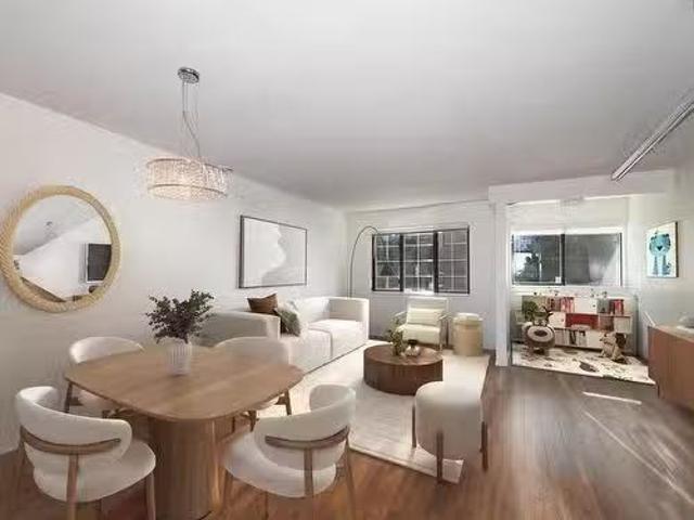 203 3368 Main Street, Vancouver, BC, V5V 3M7 townhouse for s.