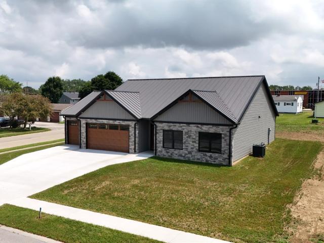 203 Crestwood Drive