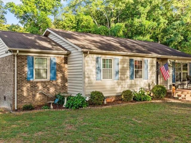 203 Dolly Road