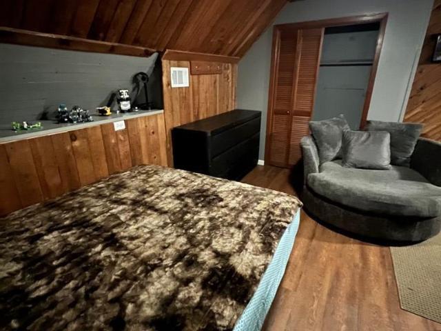 203 Edgewood Drive