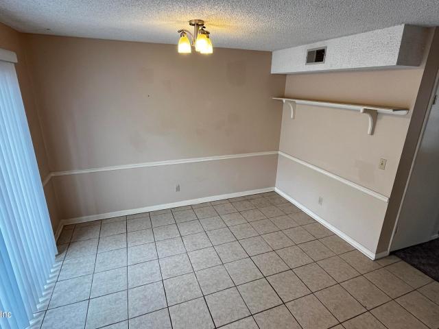 203 Kettering Ct, Orange Park, FL 32073 | MLS #2135