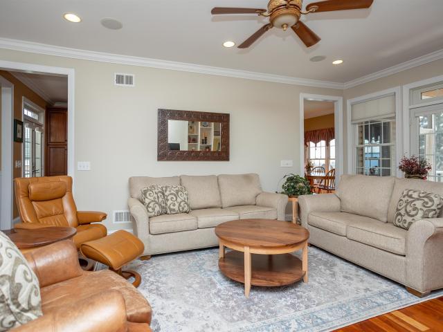 203 keswick cir