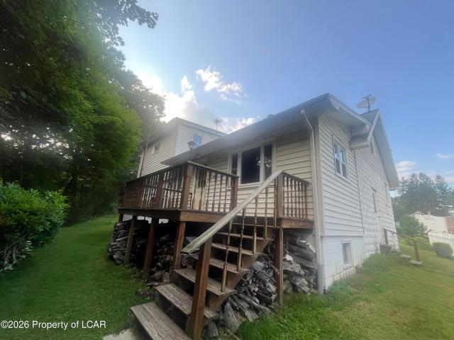203 Hellers Grove