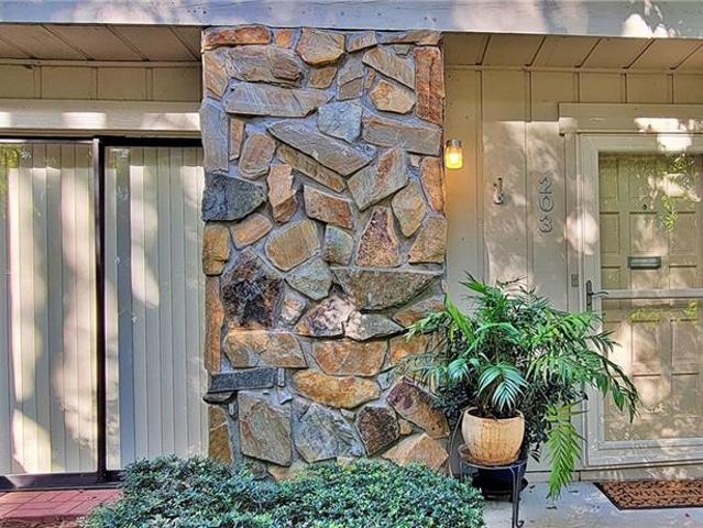 203 Lamplighter Circle