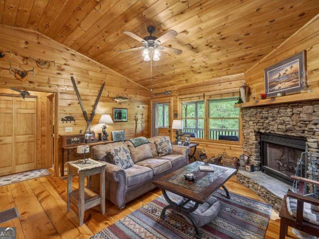 203 Mountain View Drive