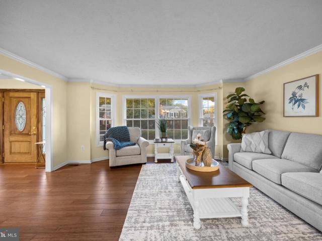 203 Markwood Drive, Sterling, US, VA