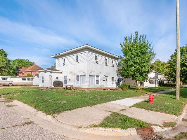 203 N 3rd Avenue
