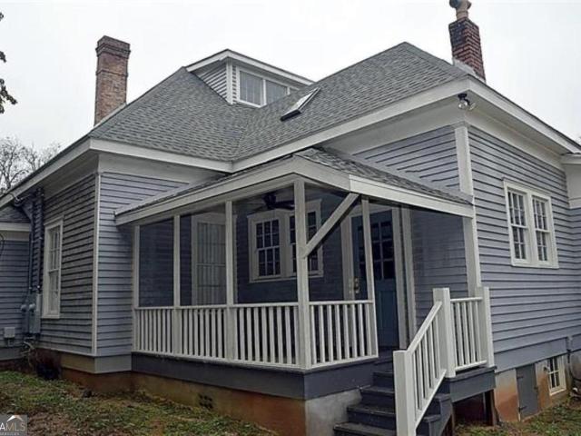 203 N Washington Avenue
