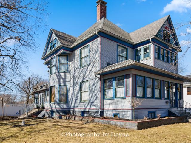 203 N Maple Street