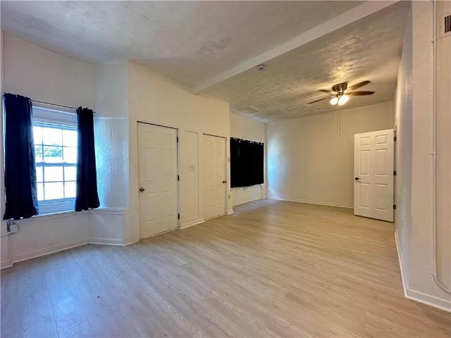 203 NE 2nd Street