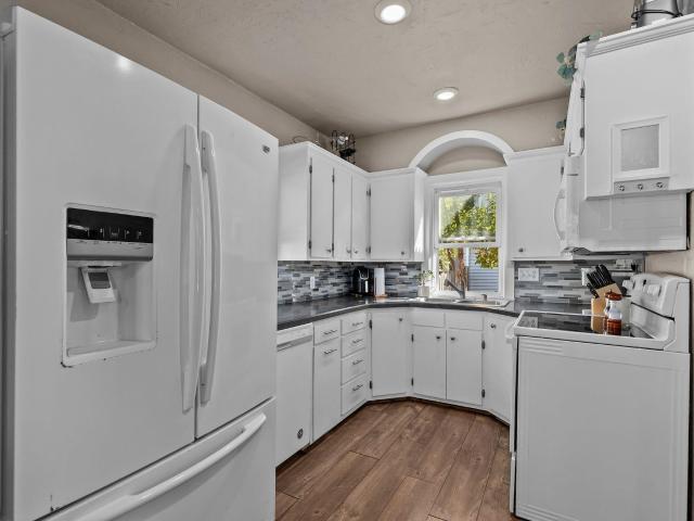 203 s walnut street