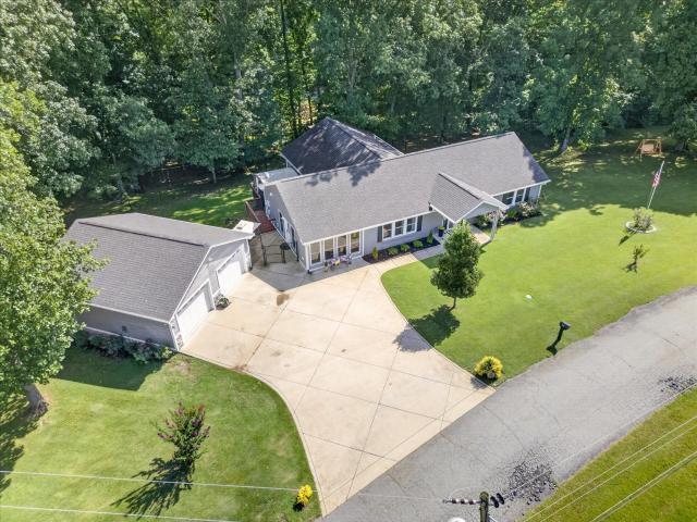 203 Shane Lee Cir