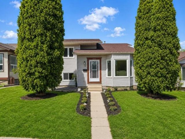 203 Shawglen Road Sw, Calgary, AB, T2Y 1Y2 house for sale | Listing ID A2332 | Royal LePage