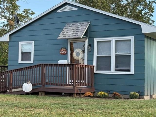 203 W Heidel St, Carrollton, MO 64633