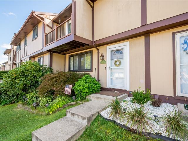 203 Walden Way