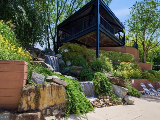 203 Yoakum Parkway # 410