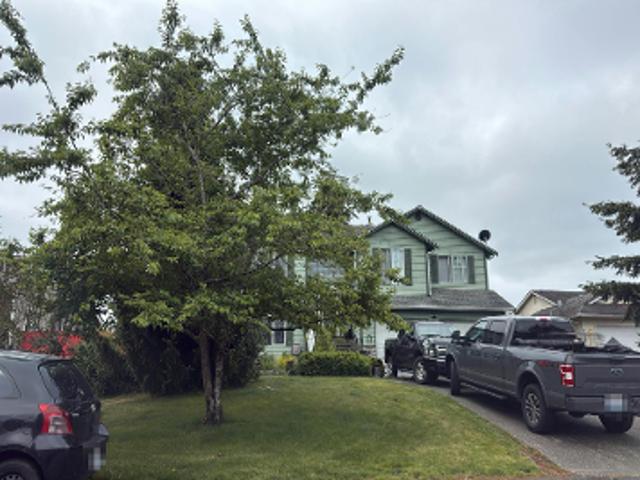 203rd Street Ct E
