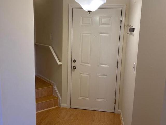 20445 Chesapeake Square # 300