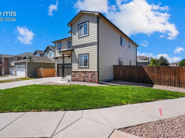 2044 Reed Grass Way