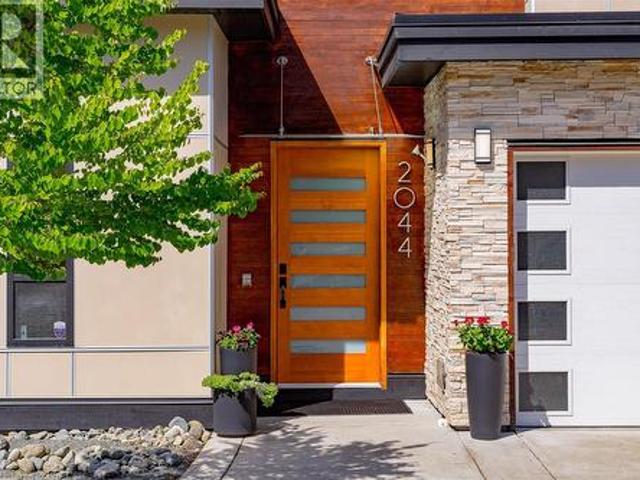 2044 Rivers Crossing, Highlands, BC, V9B 0S6 Luxury House for sale | Listing ID 1043 | Royal LePage Carriage Trade Luxury Properties
