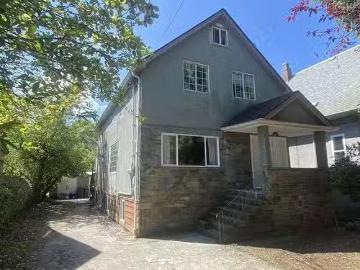 2044 Turner Street, Vancouver, BC, V5L 2A3 Single Family Pro.