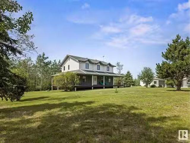 20456 Twp Road 544, Rural Strathcona County, AB, T8L 3Z3 hou.